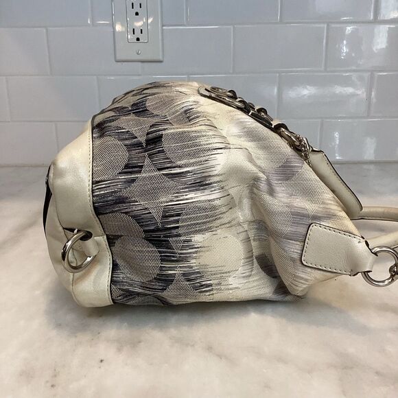 Coach White & Navy Signature IKAT Sabrina Satchel - Picture 9 of 14